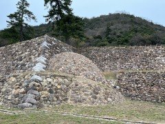 【写真1】鳥取城天球丸の巻石垣